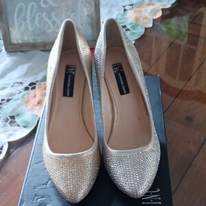 INC International Concepts Gold and Silver Heels Size 8 Wedding,special Occasion